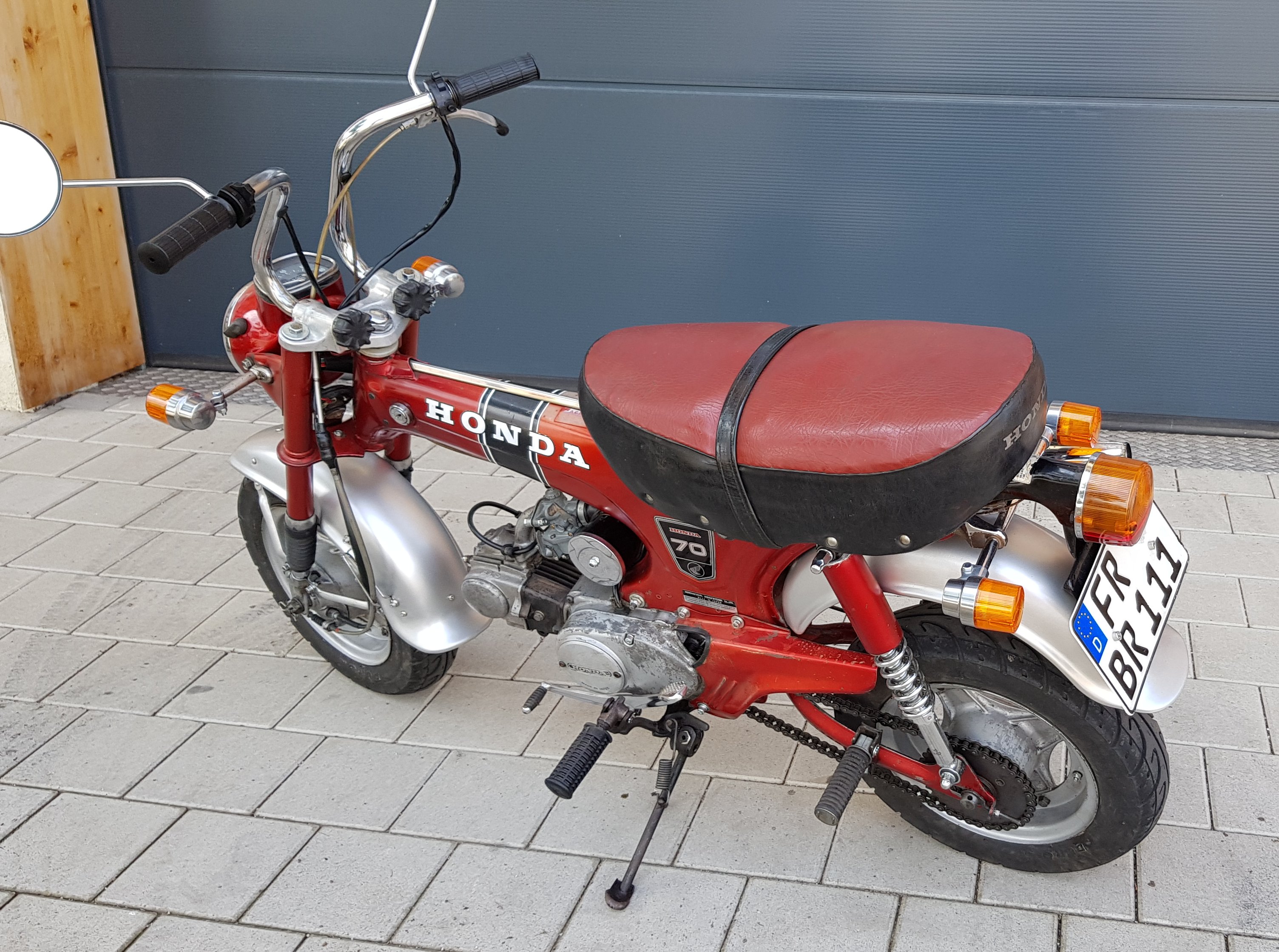 Honda DAX ST 70