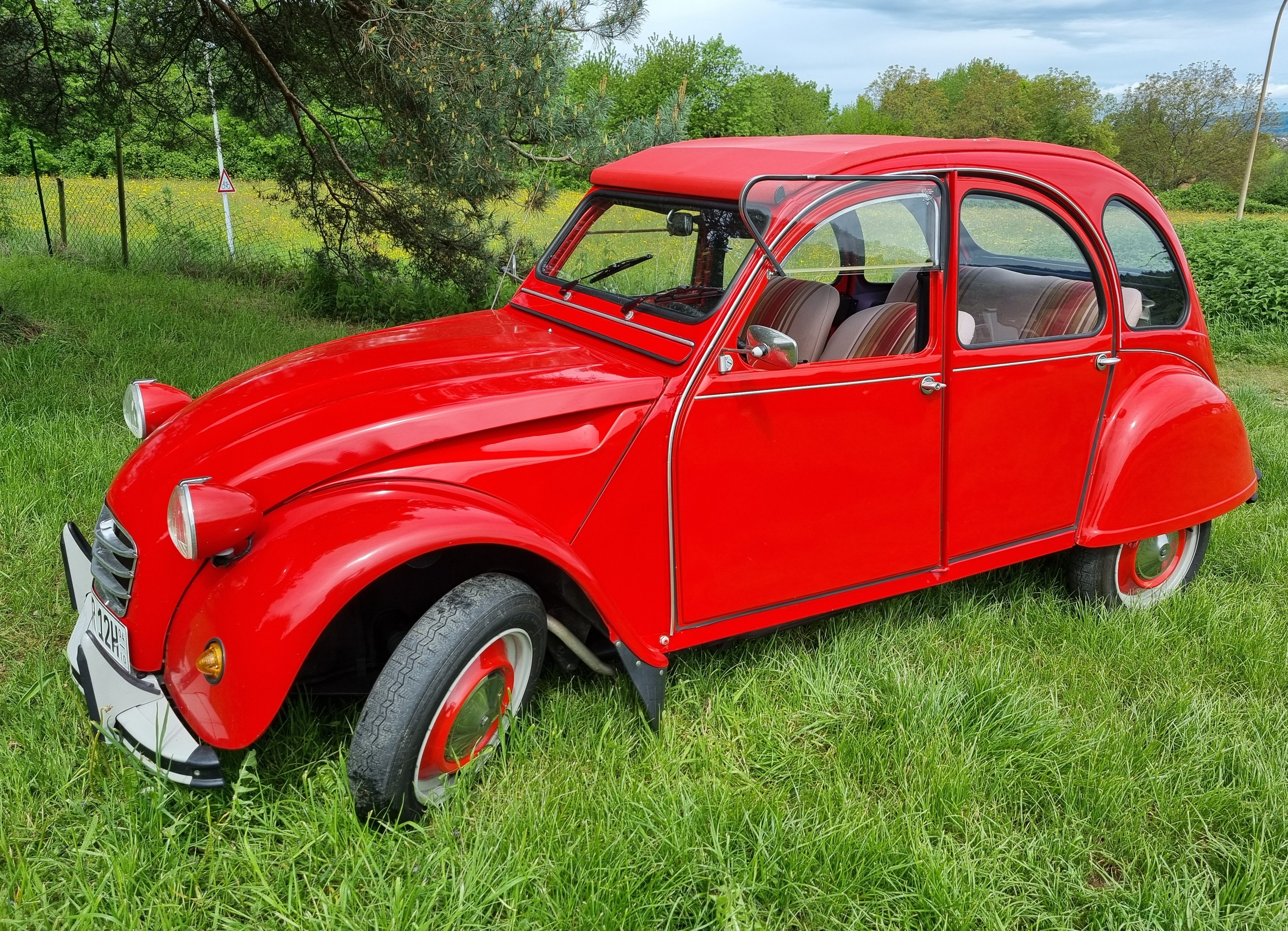 Citroen 2CV6 Ente